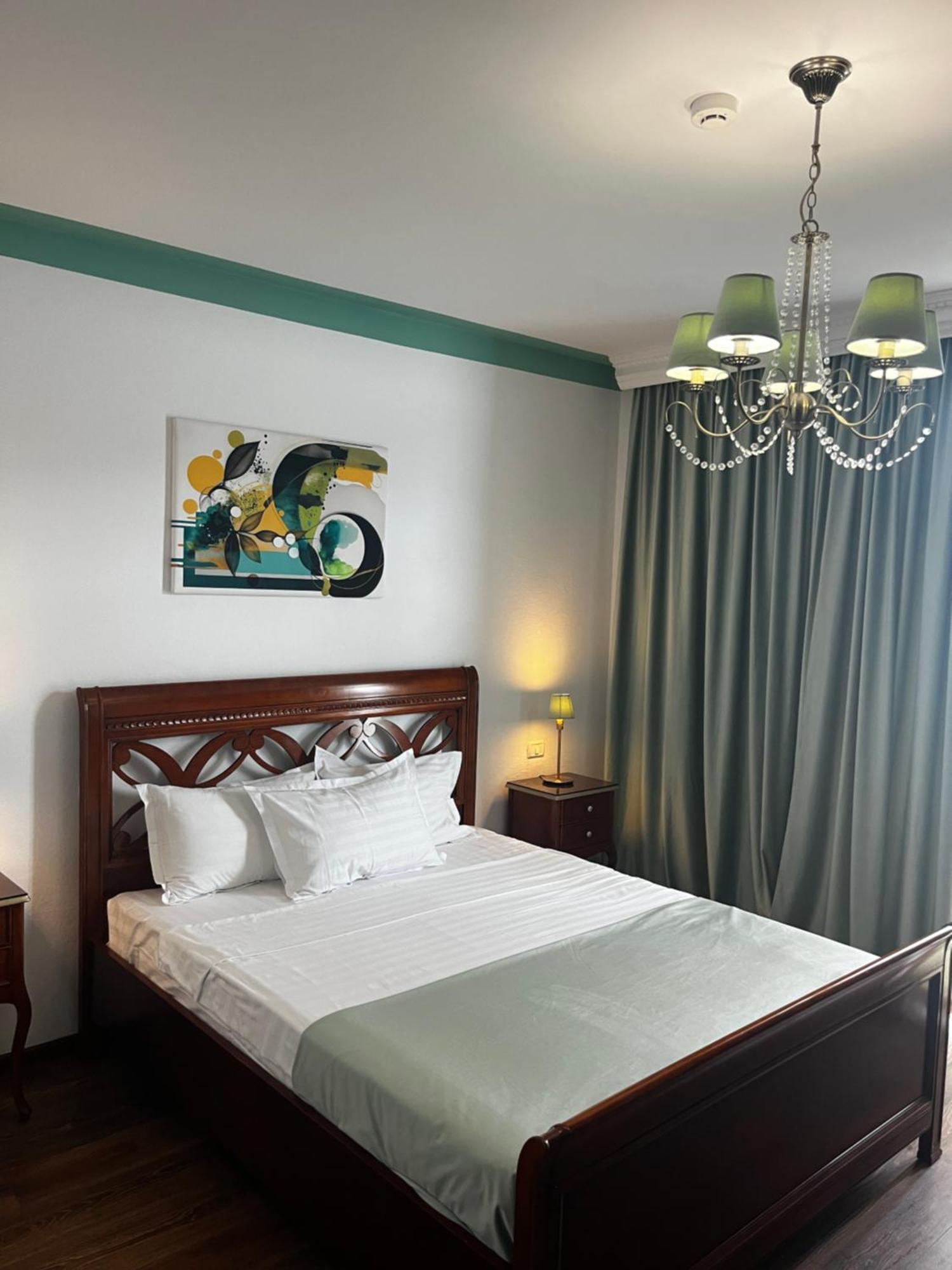 Riviera 990 - Resort & Restaurant Ieşelniţa 外观 照片