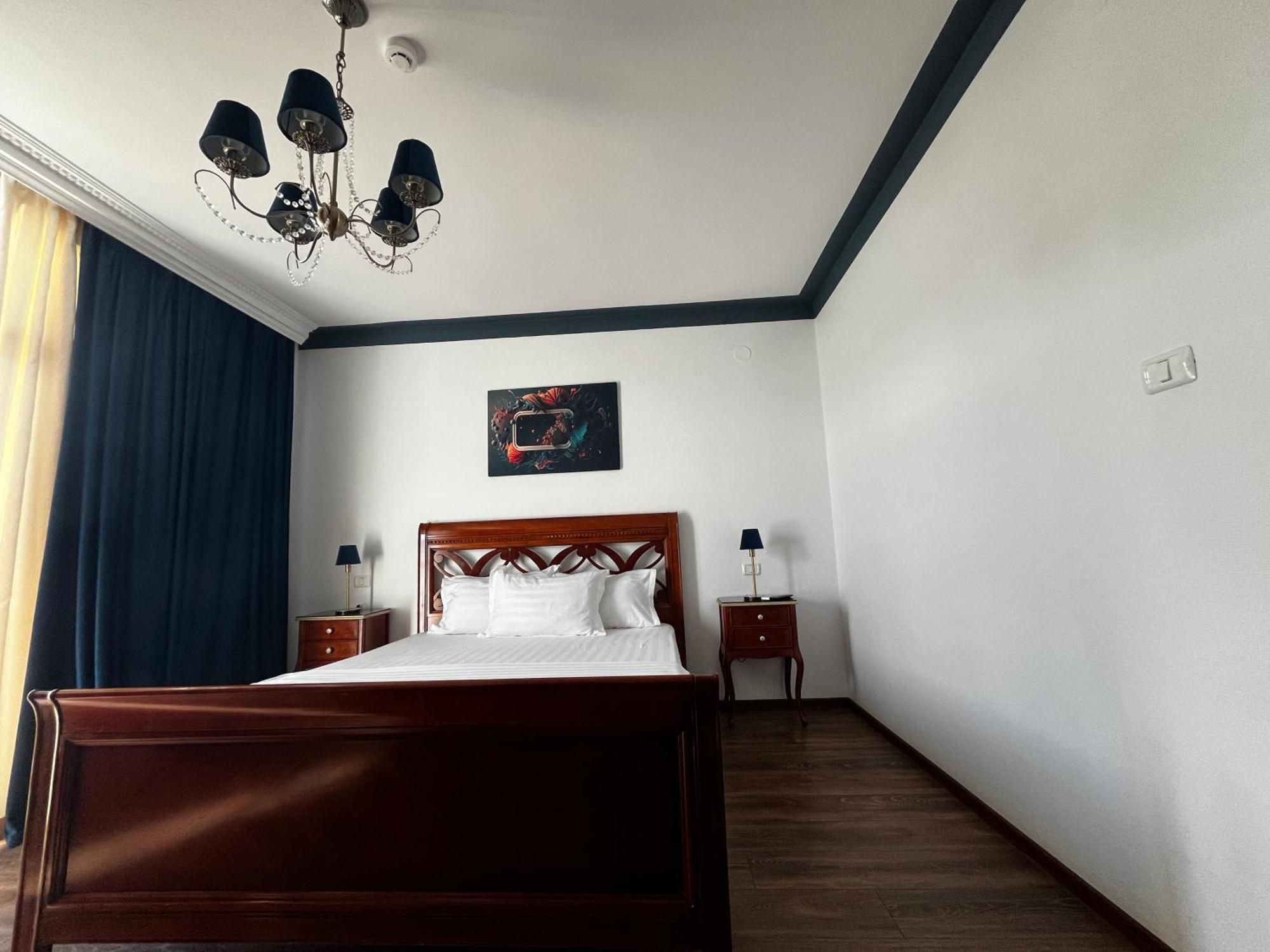 Riviera 990 - Resort & Restaurant Ieşelniţa 外观 照片