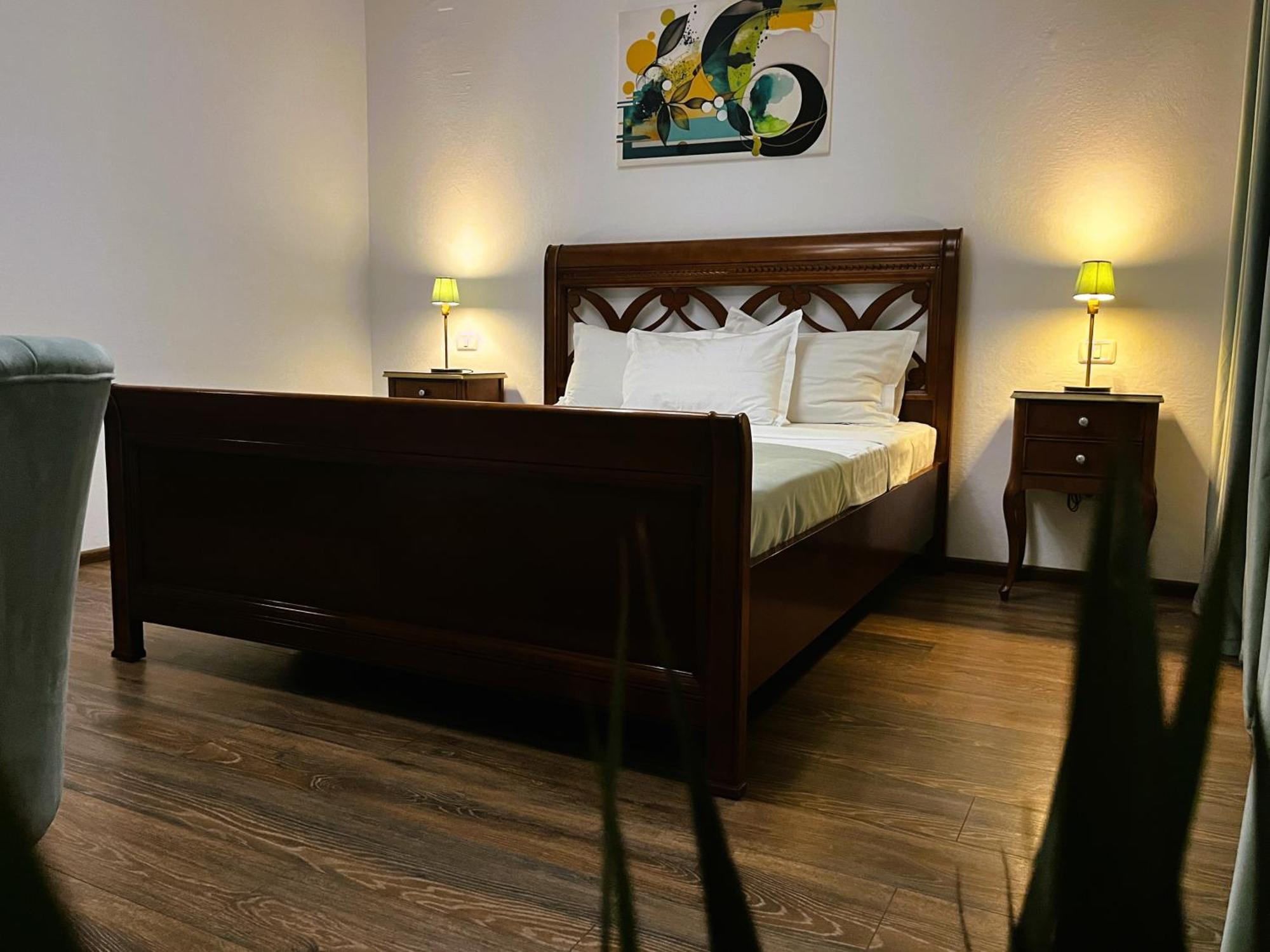 Riviera 990 - Resort & Restaurant Ieşelniţa 外观 照片