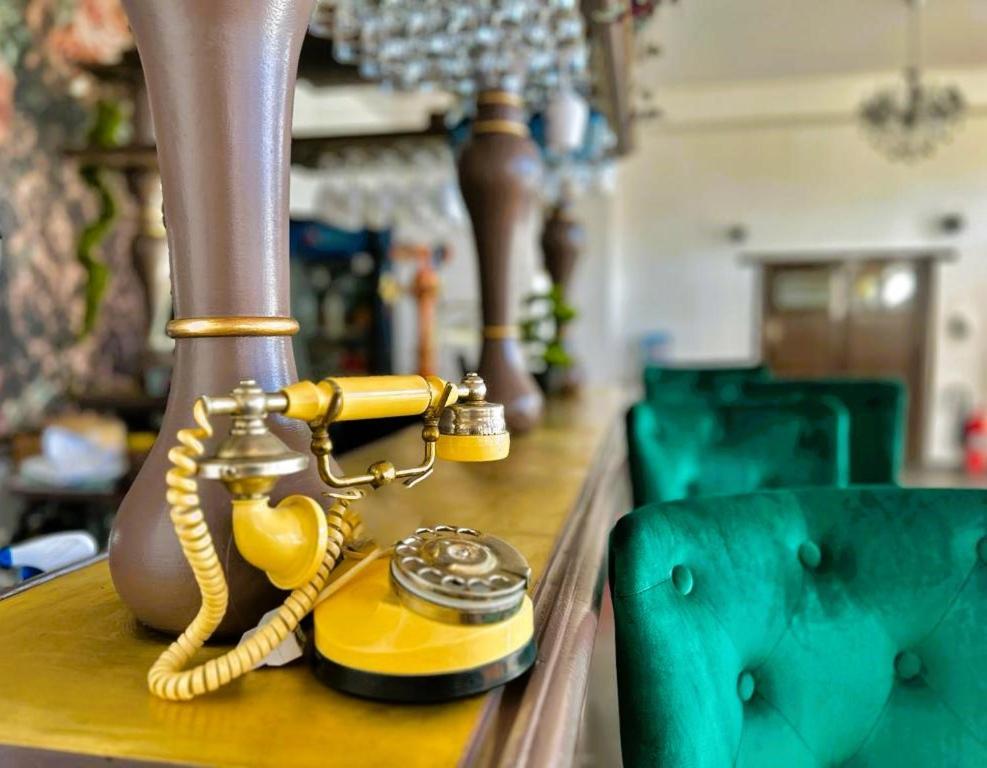Riviera 990 - Resort & Restaurant Ieşelniţa 外观 照片